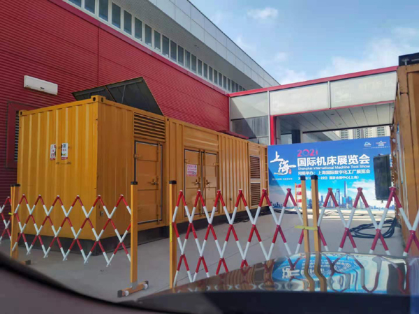 香格里拉发电车出租-发电机无电压或电压太低怎么办？