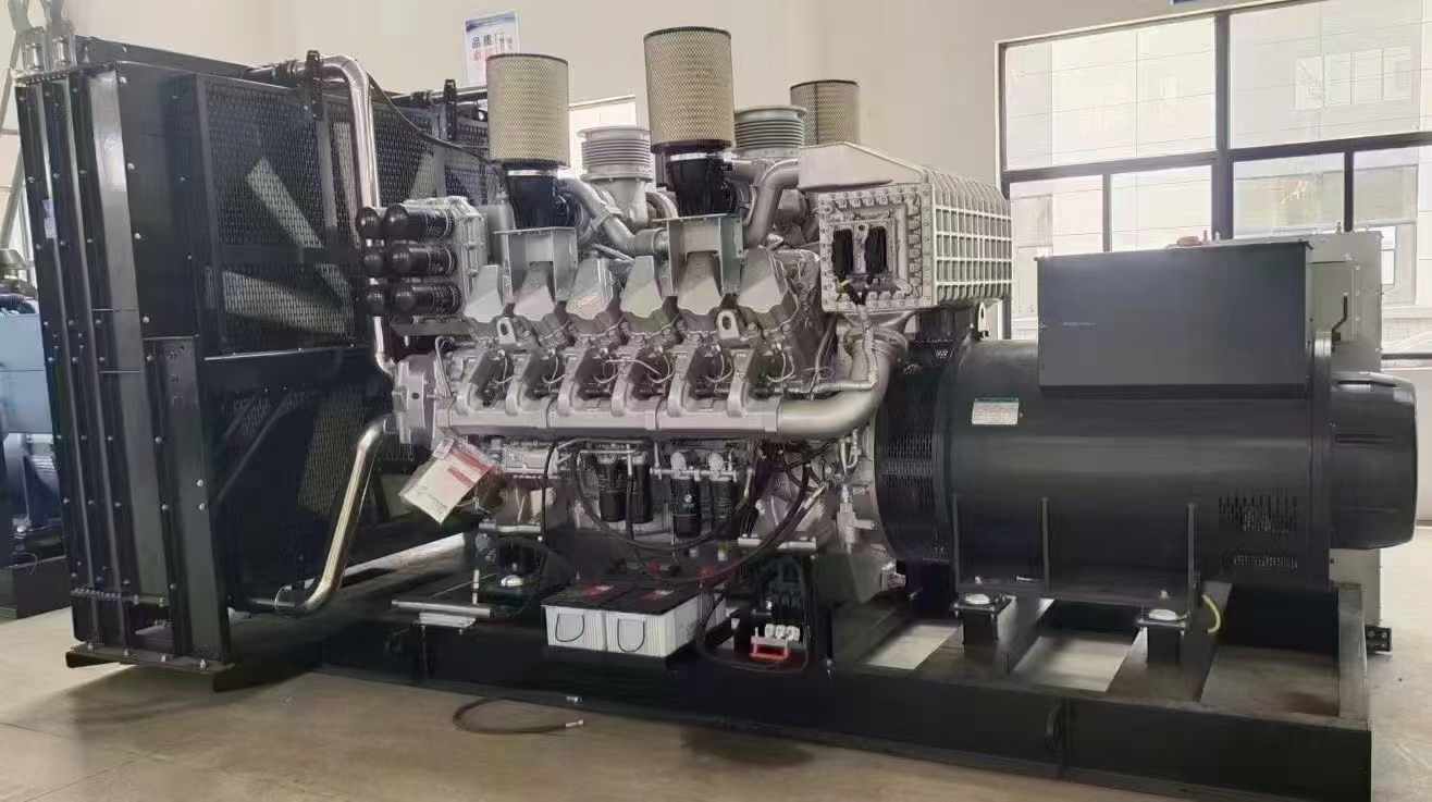 香格里拉800KW柴油发电机组可以带动多少kw的设备？